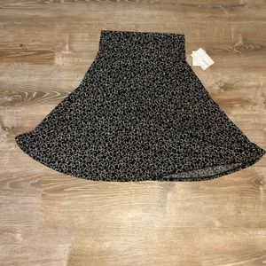 Women’s Lularoe size large star skirt new with tags